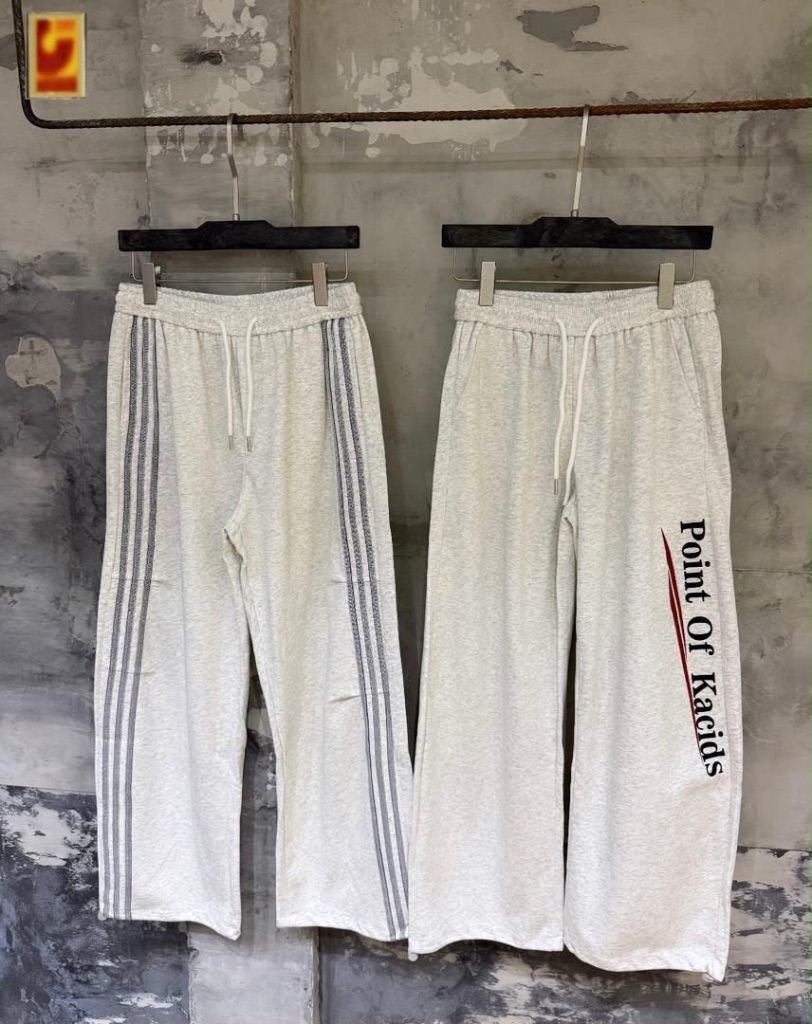 wide-leg knit sweatpants