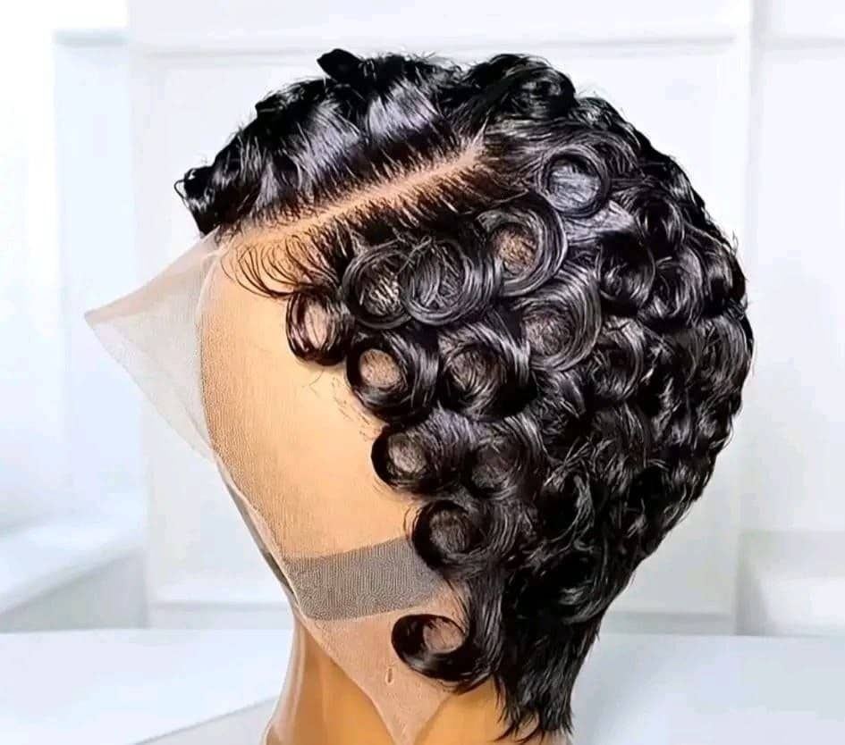 Pixie cu Wig