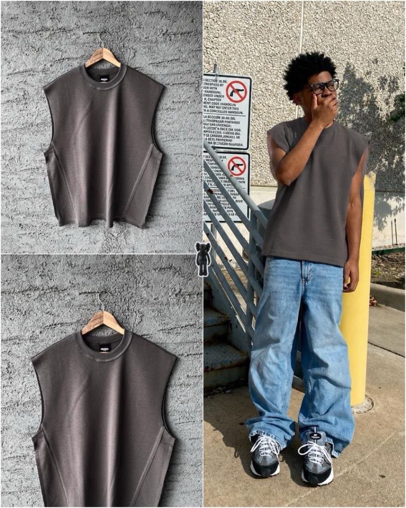 sleeveless t-shirt