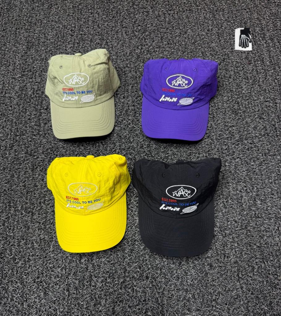 baseball caps
